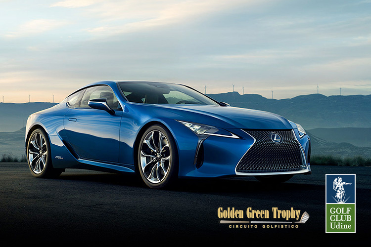 Carini con Lexus sponsor del "Golden Green Trophy"